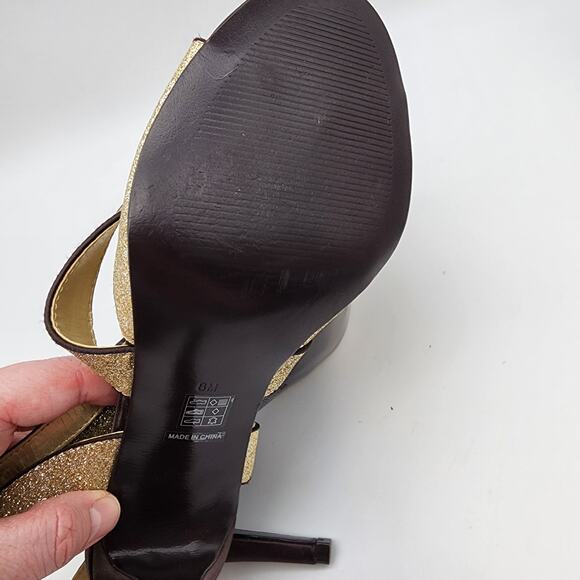 M by Marinelli Sparkle Gold Peep Toe Heels Size 8 Dark Brown Strappy Cocktail - Picture 9 of 10